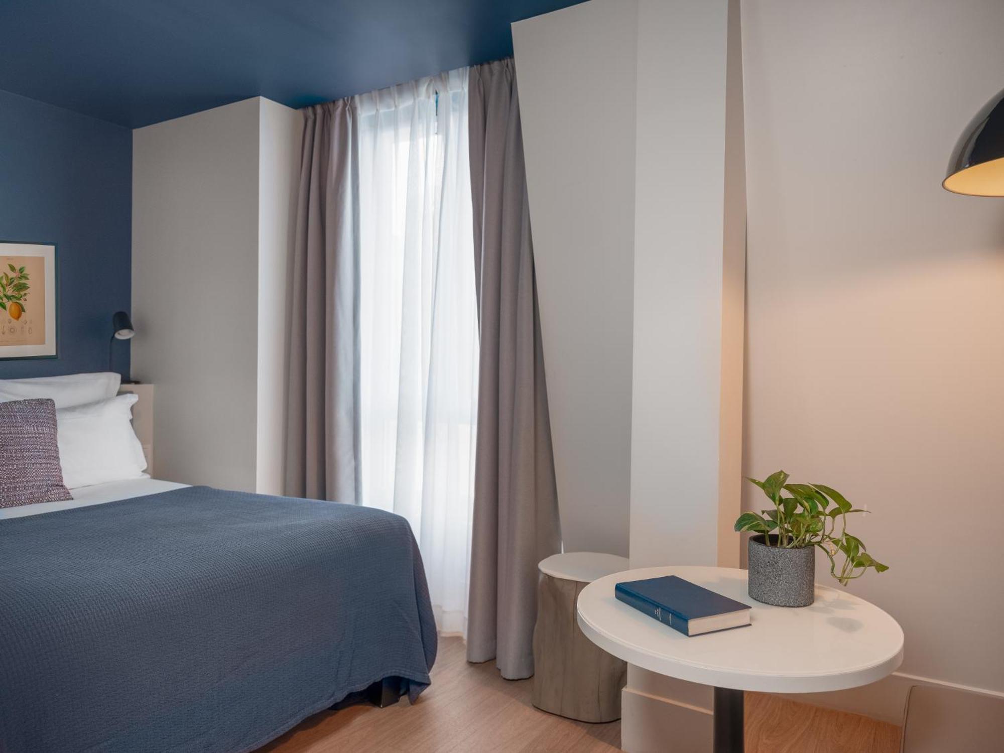 Hotel Belleval Paris Luaran gambar